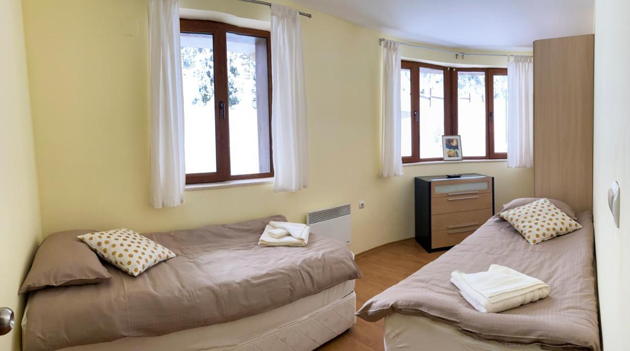 Ski Area 202 Apt, The Castle 1, Pamporovo Bagian luar foto